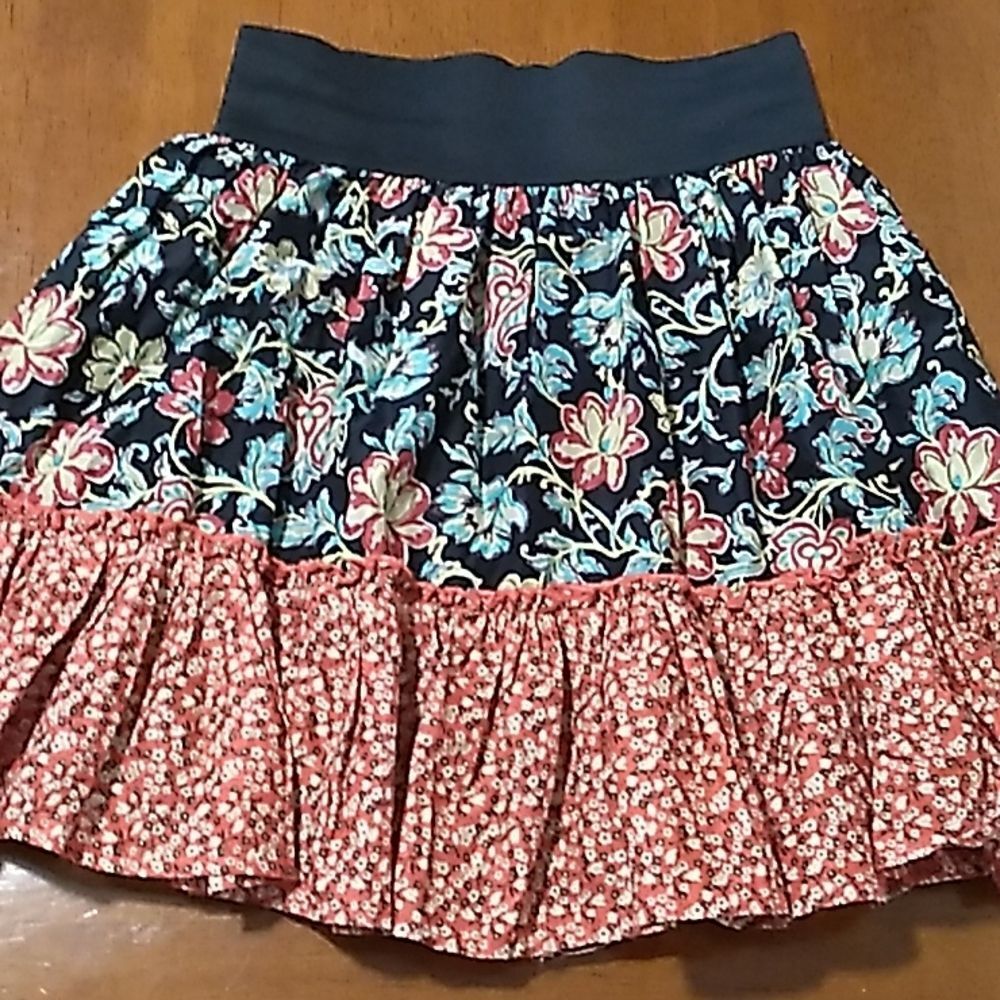 Xhileration Floral Ruffle Multicolored Mini Skirt. Size Small - Picture 8 of 11